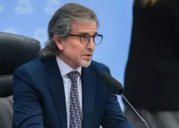 Inocencia Fiscal: la nueva bandera de Bertie Benegas Lynch.