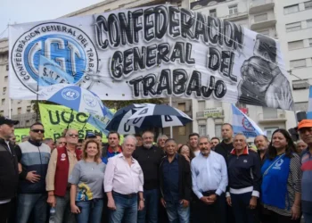 Veto sindical: CGT contra la reforma de Milei.