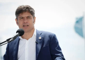 La explosiva frase de Kicillof contra Milei: “Devolvé la plata”.