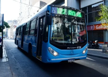 UTA apoya la huelga de CGT: paralización total del transporte.