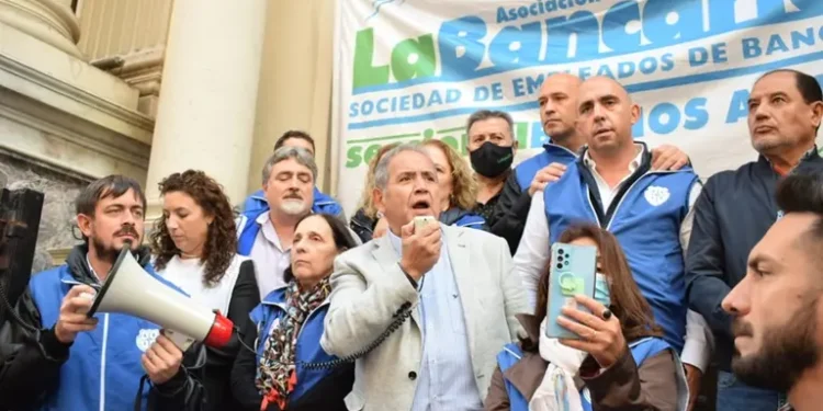 Paritarias bancarias: salarios de mayo 2026 tras el último acuerdo.