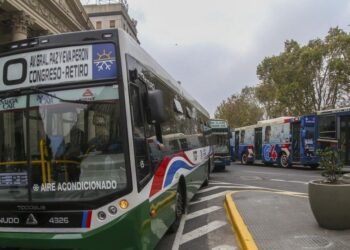 Paro de colectivos: la reunión con la provincia de Buenos Aires, la transferencia que no impactó y lo que esperan las empresas del Gobierno