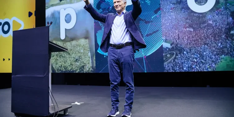 El escándalo de Manuel Adorni agudiza la grieta del PRO y deja a Mauricio Macri más aislado.