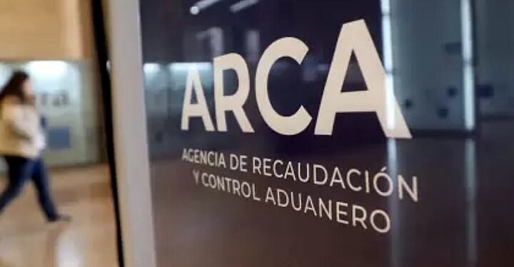 La recaudación en picada: la caída del 4% real en abril sella la novena baja consecutiva.