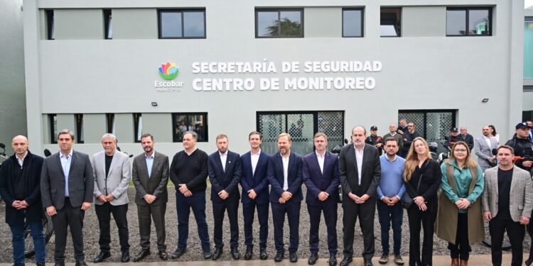 Policías Municipales: inspirados en la experiencia de Escobar, la Provincia impulsará una ley junto a intendentes