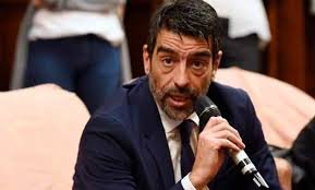 Escándalo Judicial: Tailhade denunciado por el Gobierno por presunto espionaje a Adorni.