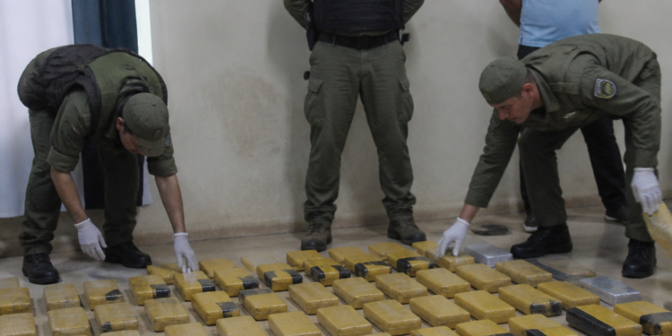 Condenan a un ex gendarme por organizar el tráfico de 161 kilos de cocaína en Tartagal