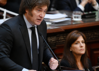 Javier Milei avanza con múltiples proyectos en el Congreso ante un creciente estancamiento legislativo