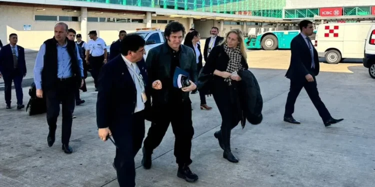 Javier Milei se reúne con Maurice Ostro y una comitiva del Congreso estadounidense