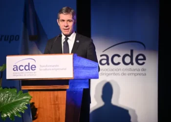 Líderes empresariales instan a sus colegas a asumir el coraje necesario para trascender la mentalidad de autoprotección