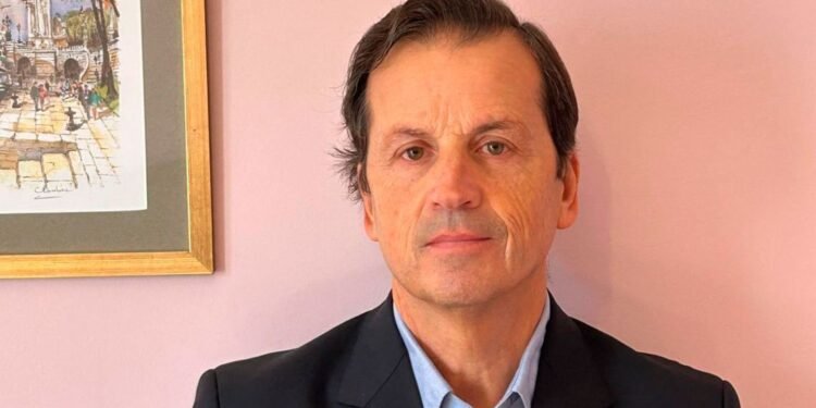 Se confirma la renuncia del presidente del Ente Nacional Regulador del Gas y Electricidad