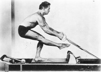 Joseph Pilates, pionero del método de entrenamiento: “El objetivo es alcanzar el equilibrio entre cuerpo y mente, sin priorizar uno sobre otro”