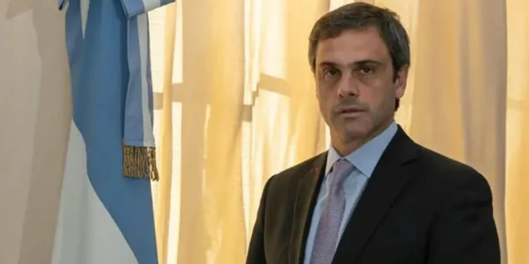 Denuncian intentos de ‘peruanizar’ Argentina mediante un nuevo modelo social