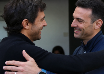 Scaloni se reencuentra con Djalminha, su antiguo compañero del Deportivo de La Coruña
