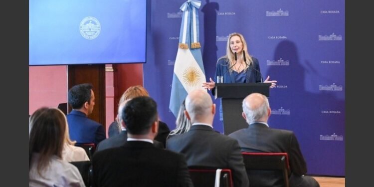 Karina Milei convoca a legisladores de LLA tras cambios en el Gabinete