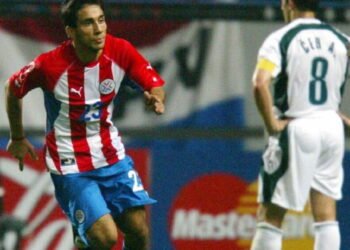 Pipino Cuevas celebra la victoria de Paraguay en el Mundial y habla sobre el alcohol