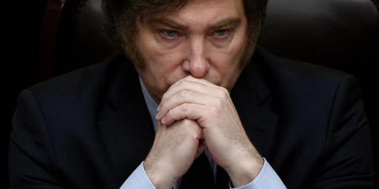 Javier Milei reduce su actividad pública tras la declaración de Adorni sobre US$500.000