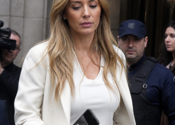Jésica Cirio entrega su celular a la justicia para verificar contenido relacionado con el ex intendente Insaurralde