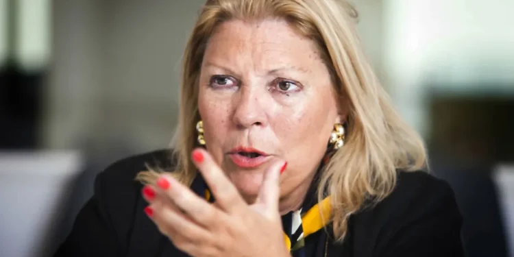 Elisa Carrió lanza una contundente advertencia contra Milei y Peter Thiel: llama a la resistencia ante un ‘experimento social’