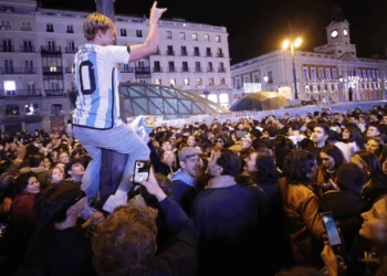 La final en España: emociones y vivencias de locales y argentinos ante el evento deportivo