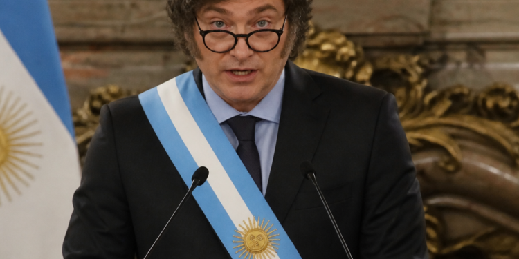 Discurso de Javier Milei: críticas a Cristina Kirchner y reformas del Banco Central