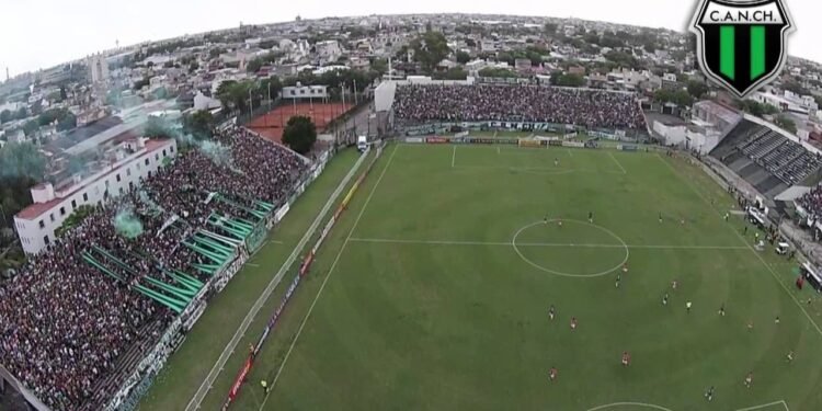 Nueva Chicago se enfrenta a San Martín Tucumán en la Primera Nacional 2026: horario y cómo seguirlo en vivo