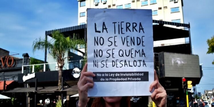 Intenso intercambio entre senadoras por la Ley de Propiedad Privada que se debatirá en el Senado