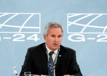 El Gobierno argentino cuestionó la decisión de Brasil de reducir la representación diplomática y pidió mantener el vínculo bilateral