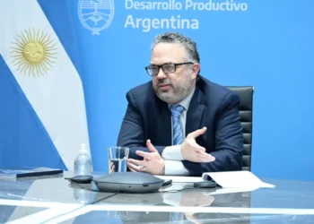 Kulfas advierte sobre la deuda: “La Argentina no puede soportar otra reestructuración”