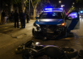 Accidente en Palermo: patrullero colisiona con moto tras persecución, un detenido y un herido