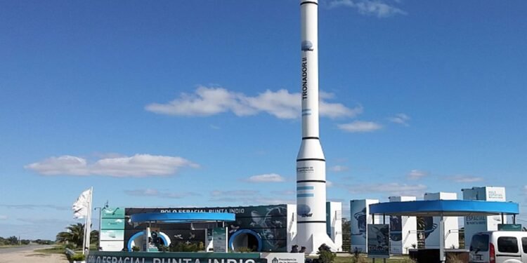 El Gobierno analiza reactivar el Centro Espacial Punta Indio y evalúa una posible participación de SpaceX