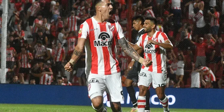 Instituto lidera el Torneo Clausura 2026: Facu Suárez, tras casi dejar el fútbol, brilla con un gol decisivo