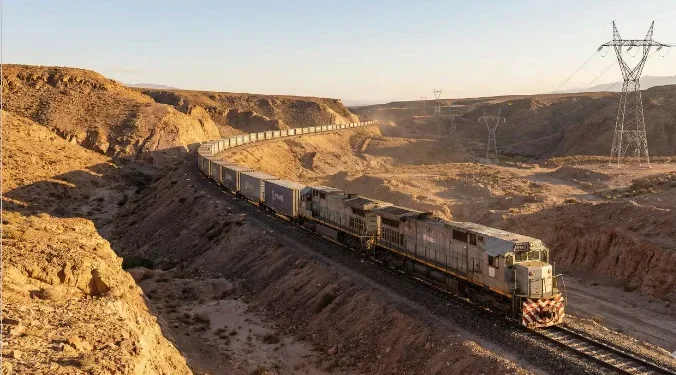 El Gobierno amplió el RIGI para incluir proyectos ferroviarios y tecnológicos