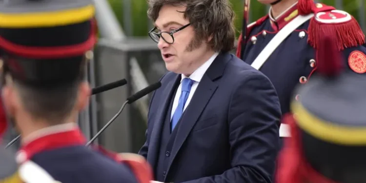 Milei no irá al Congreso a presentar el Presupuesto 2027 y crecen las tensiones dentro del oficialismo