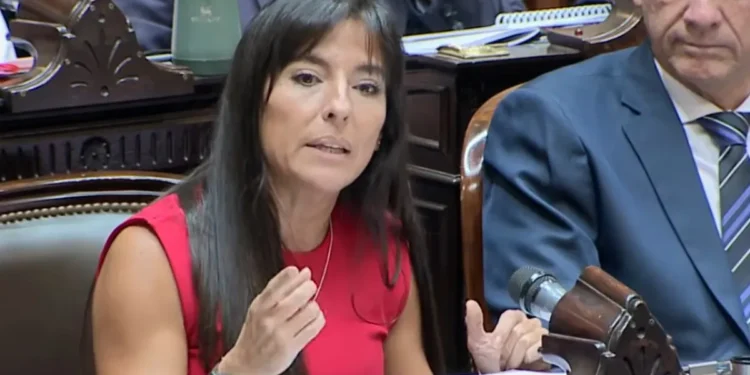 Proponen nueva legislación para tipificar la conducción bajo efectos del alcohol como delito
