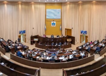 Neuquén aprobó controles toxicológicos obligatorios y aleatorios para sus 35 legisladores