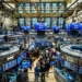 Wall Street avanza mientras caen el petróleo y los bonos de EE.UU.: el riesgo país argentino subió a 508 puntos
