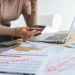 Cómo funcionan las ventas de carteras morosas de los bancos y qué ocurre con las deudas de clientes fallecidos