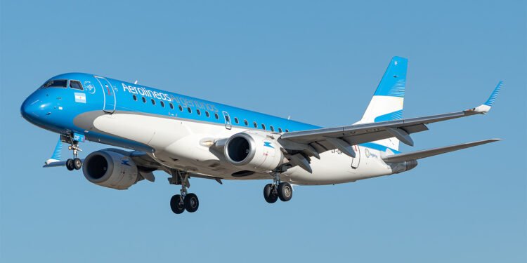 El Gobierno reestructuró el aval del Tesoro que garantiza un crédito de Aerolíneas Argentinas