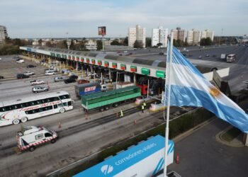 Un error en Telepase generó débitos de hasta $155.802 por un peaje de $1.548