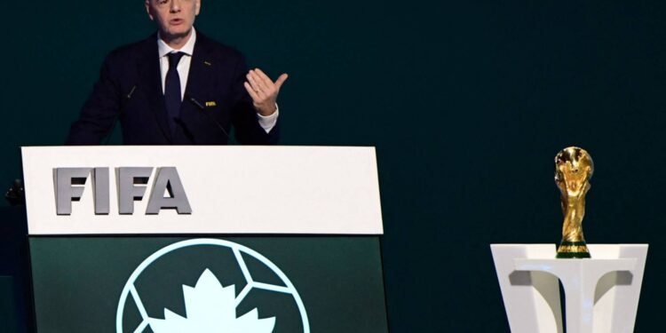 Apoyo de ex jugadores argentinos a Gianni Infantino en medio de la crisis FIFA