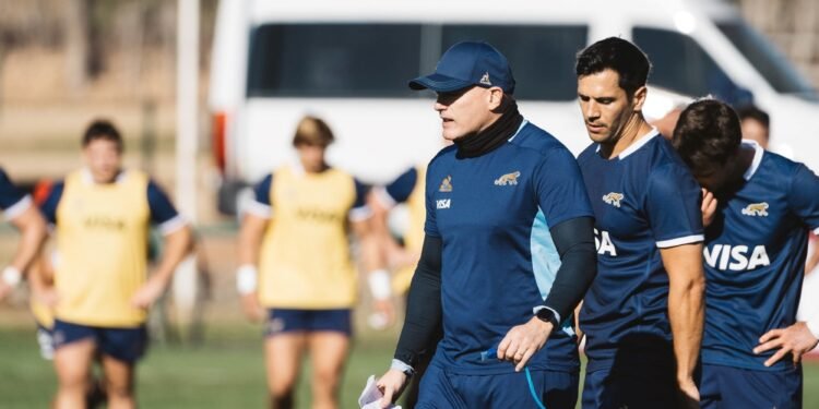 Los Pumas enfrentan a Australia: Felipe Contepomi regresa a Mendoza en un momento crítico