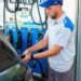 La venta de combustibles cayó a su nivel más bajo en dos años y aumenta el peso de los impuestos