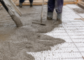 Albañiles coinciden: la mezcla de cemento con poliestireno expande posibilidades en construcción