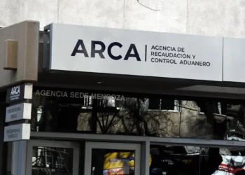 La recaudación nacional creció 33,5% en agosto y superó los $20,5 billones
