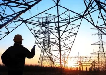 El Gobierno establece nuevas condiciones para los grandes proyectos eléctricos y les exige generar su propio respaldo
