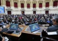 Endeudamiento familiar: la oposición busca unificar un proyecto y el Gobierno prepara su propia iniciativa