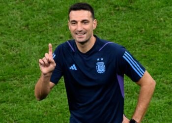 Scaloni se aproxima a la renovación con la Selección: designó al nuevo capitán tras Messi y desmintió los vínculos con River