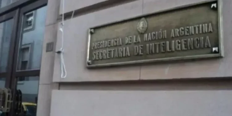 El Gobierno reformó el régimen de la SIDE y creó una nueva carrera para sus agentes