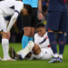 El Balón de Oro en riesgo: Kvaratskhelia sufre grave lesión en el PSG ante el Barcelona